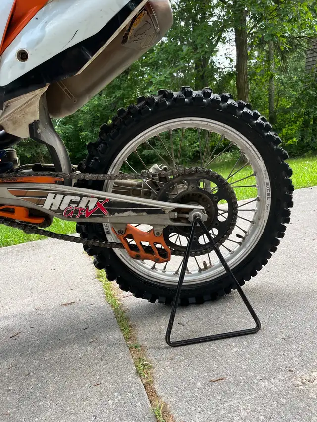2012 KTM 250 SX-F in Dirt Bikes & Motocross in Winnipeg - Image 6
