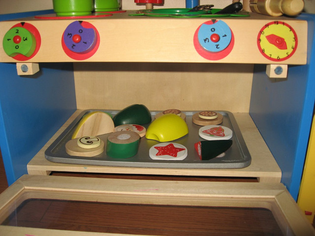 Wooden Mini Kitchen, Wooden Tray, Baking Goodies, Microwave Toy in Toys in City of Toronto - Image 4