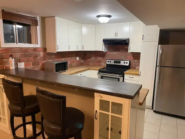 CALEDON EAST :  2 BEDROOMS +1 BATH  APARTMENT  FOR RENT in Long Term Rentals in Oakville / Halton Region - Image 4