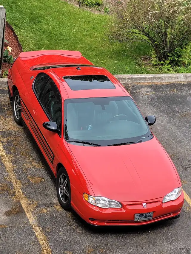 2004 Chevy Monte Carlo SS Supercharged Dale Jr special  in Cars & Trucks in Trenton - Image 4