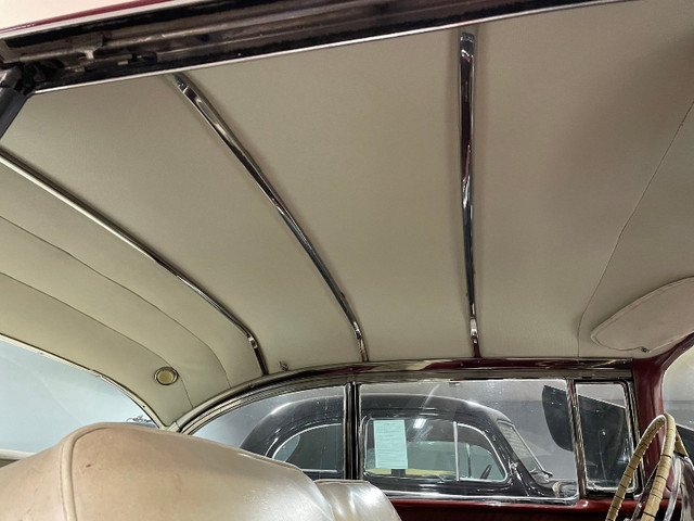 1957 PONTIAC STAR CHIEF in Classic Cars in Brandon - Image 4