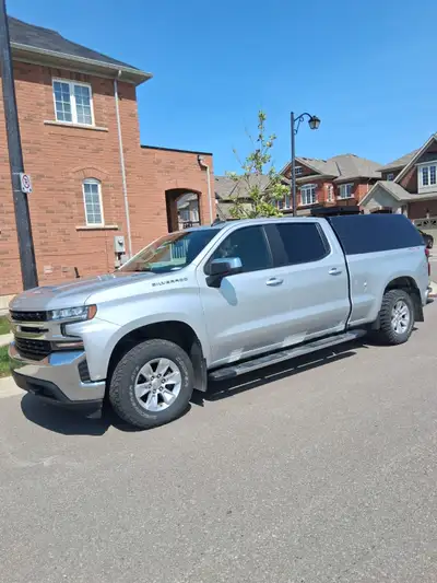 Very good condition Fuel efficient No issues Truck leer cap is not included in price.