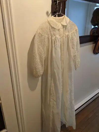 Robe de chambre/déshabillé, View more
