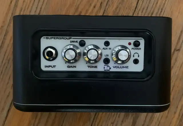 Laney Micro Amp in Amps & Pedals in City of Toronto - Image 3
