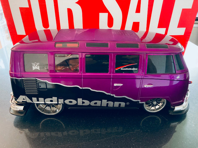 remote control VW vehicles - Beetle - Audiobahn Bus in Toys & Games in City of Halifax - Image 2