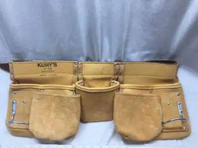Kuny's Journeyman Carpenter's Apron, View more
