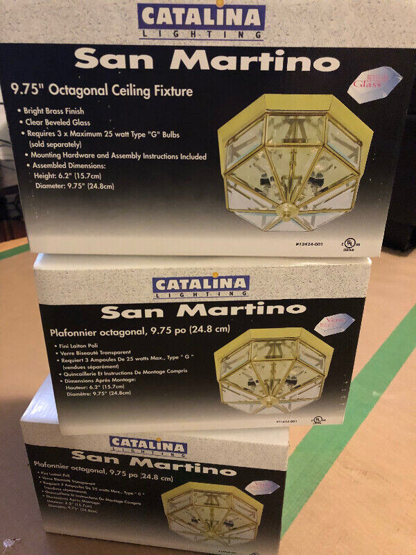 Flush mount ceiling light fixture - new in box in Indoor Lighting & Fans in Mississauga / Peel Region