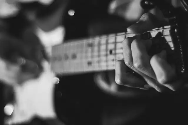 Guitar Lessons63926396353154121