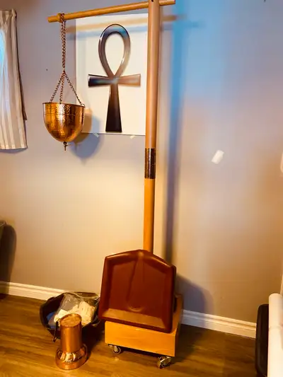 Shirodhara treatment stand, copper bowls, headrest & bands. , View more