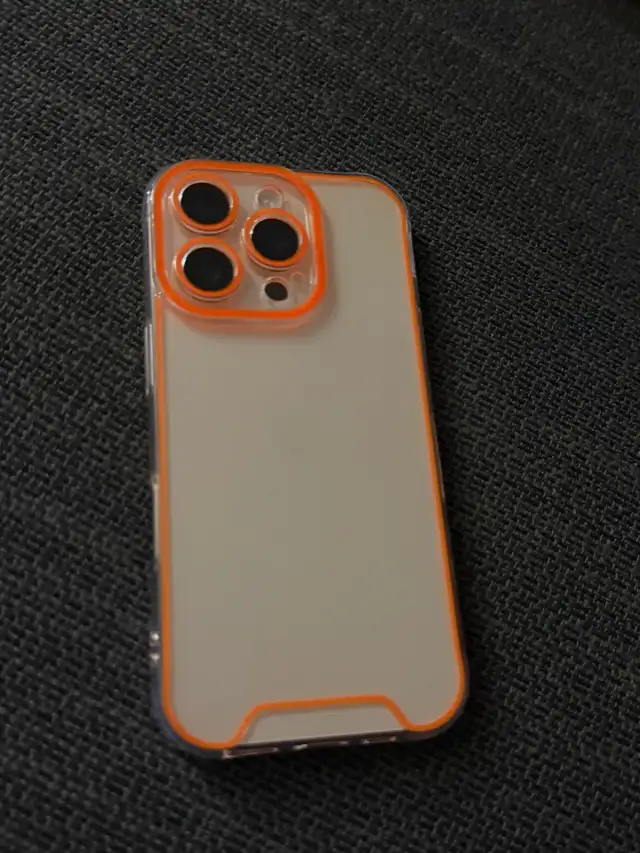 IPHONE CASES : 16 // 16 pro // 17 in Cell Phone Accessories in Ottawa - Image 6