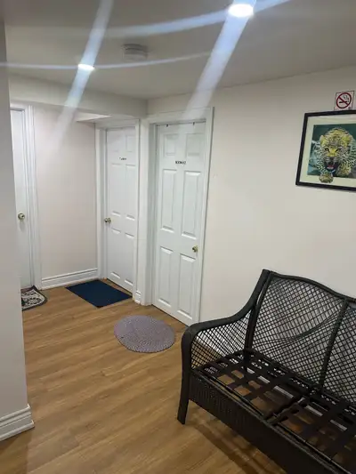 ✨Furnished 3 Shared Basement Room for Rent!✨ Location: Lawrence and Markham road Only 2 spots availa...