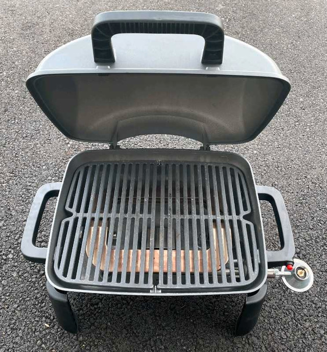 Nexgrill Portable Tabletop BBQ Grill in BBQs & Outdoor Cooking in Gatineau - Image 2