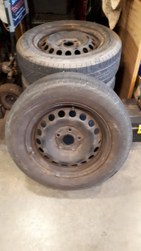 195 65 R 15 tires on Volkswagen Jetta Steel wheels 5 by 112 bolt