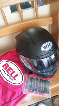Bell xs Motorcycle Full Face Helmet $100