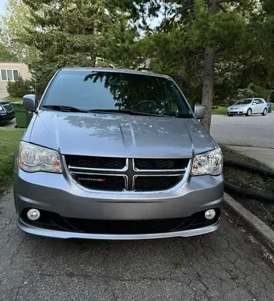 2013 Dodge Grand Caravan RT in very good condition, clean outside and inside. New front windshield....