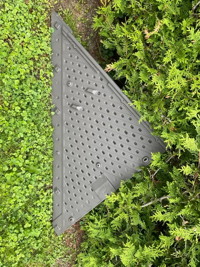 Lifetime Shed roof panel parts BDR BDS in Outdoor Tools & Storage in Oshawa / Durham Region - Image 3