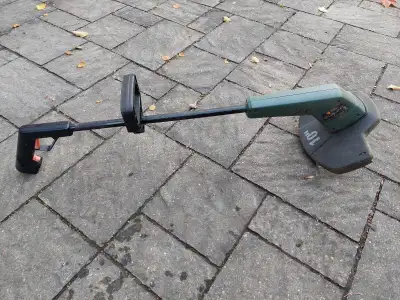Black and Decker Trimmer, View more