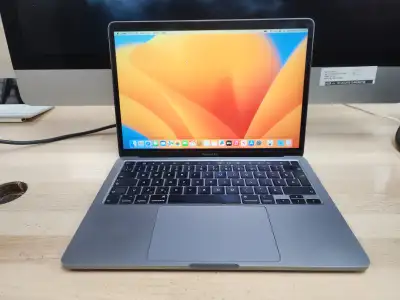 Apple Macbook Pro 2020, View more