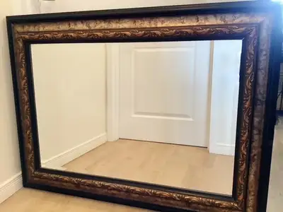 Grand miroir élégant – Cadre style ancien –  33" x 45", View more