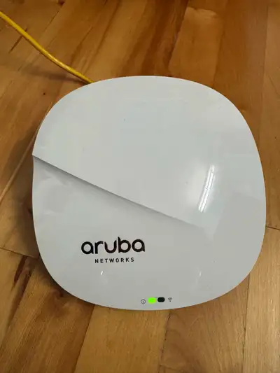 AP-315 (controller-managed) and IAP-315 (Instant): 802.11ac - 5GHz 4x4 MIMO (1,733Mbps max rate) and...