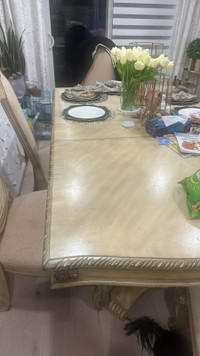 Dinning table with 8 chair plus table extension 