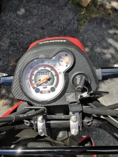 Fantastic starter bike. It only has 90 km (see pics) I bought this and used it for a weekend. Ended...