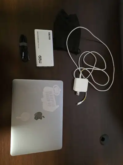 MacBook 12" (2016) – 512GB / 8GB RAM, View more