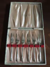 Priestley & Moore Silver Plate 6 Antique Pastry/ appetizer Forks