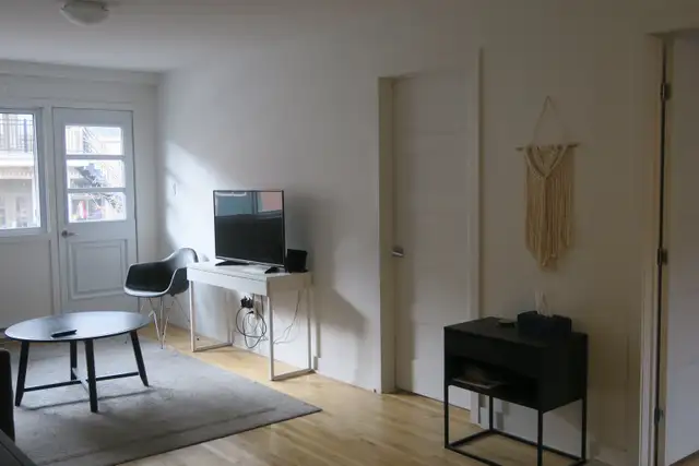recherche coloc URGENT  in Long Term Rentals in City of Montréal - Image 6