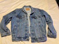 Men’s Levis jean jacket 1980’s