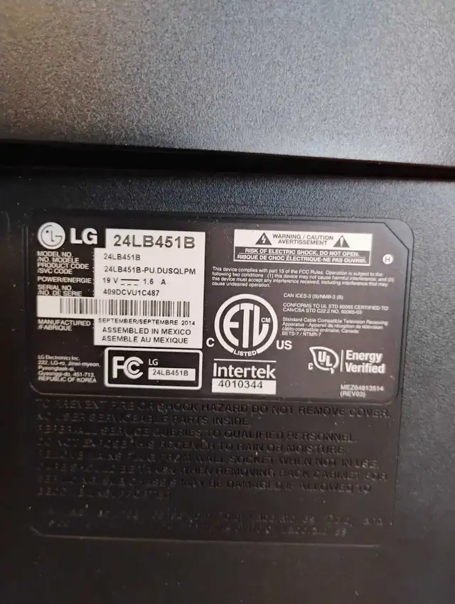 TV / PC monitor  in General Electronics in Edmonton - Image 3