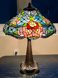 Colourfull  Tiffany Table Lamp