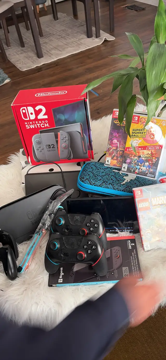 Nintendo switch 2 with games and accessories in General Electronics in Hamilton - Image 3