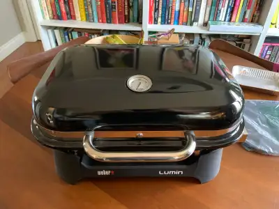 Amazing electric BBQ! No propane, no charcoal needed. Just hit the button and ultra-high heat and co...