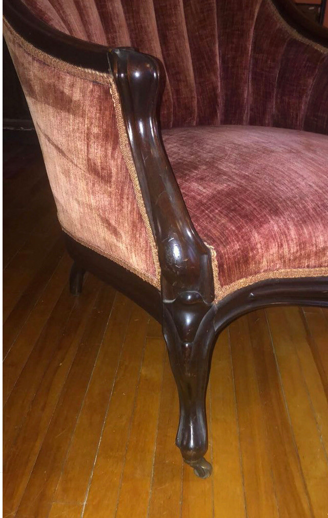 Antique parlour chair  in Chairs & Recliners in Brockville - Image 3