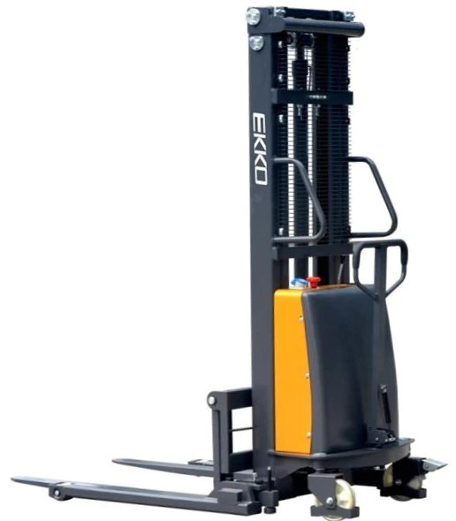 EKKO EA15B Semi-Electric Straddle Stacker 3300lbs. Cap., 119.4" in Other Business & Industrial in London