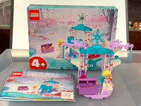 Lego Disney Frozen Elsa's Ice Stable #43209