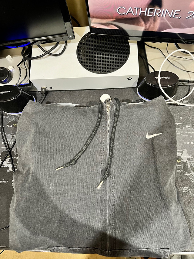  Nike Men's Life Padded Hooded Jacket in Men's in City of Toronto