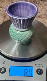 Vintage Scotia Ceramics, Thistle Shaped Vase. Made in Scotland