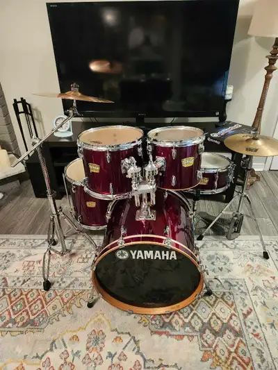 Yamaha drums, hardware, upgraded Sabian cymbals., View more