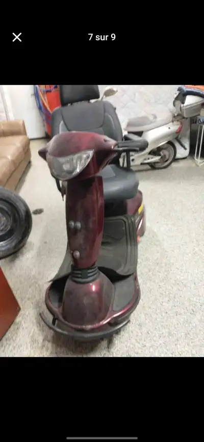 Triporteur les piles sont en bon etat mais problème de câble électrique batterie ne charge pas. elle...