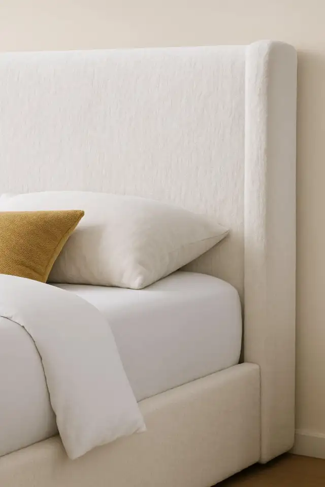 Boucle Upholstered Storage Bed | King & Queen in Beds & Mattresses in Peterborough - Image 3