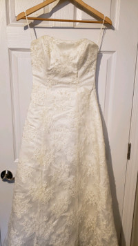 Wedding dress Maggie Sottero Size 6