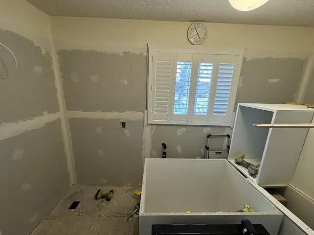 Reliable & Professional Handyman Services – Affordable Rates! in Renovations, General Contracting & Handyman in Calgary - Image 9