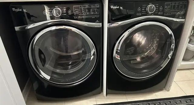 Whirlpool Duet Washer Dryer in Washers & Dryers in Mississauga / Peel Region - Image 2