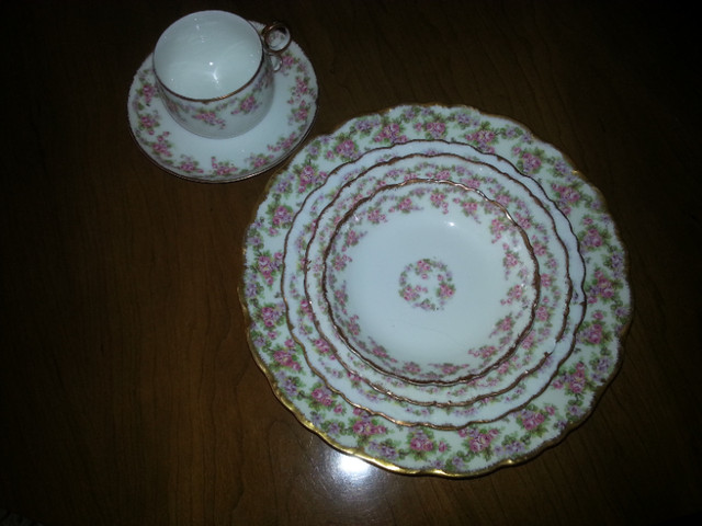 Elite Limoges Dinnerware Collection-Antique in Kitchen & Dining Wares in Ottawa - Image 2