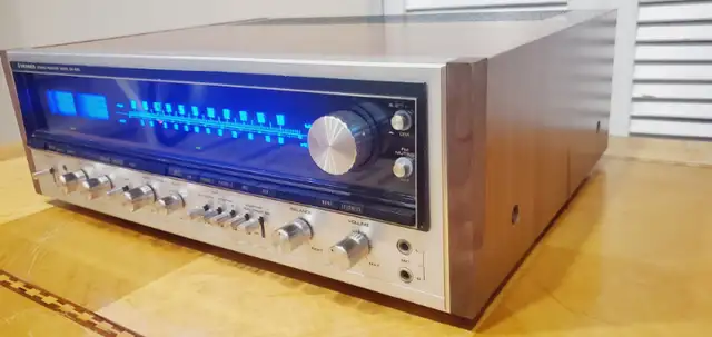 Vintage Pioneer Stereo Monster Receiver SX-1010  100watts/ch in Stereo Systems & Home Theatre in Mississauga / Peel Region - Image 9