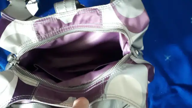 Coach Soho Signature C Scarf Print F17406 Hobo Bag in Women's - Bags & Wallets in City of Toronto - Image 7