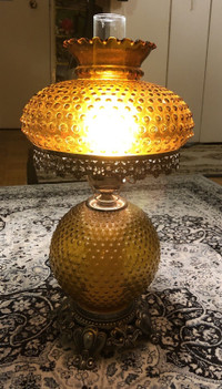 Rare Vintage Glass In Mint Condition Lamp