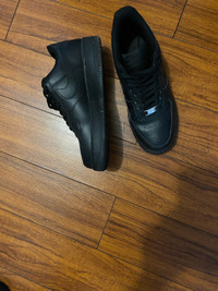 Black  Nike Air Force one sz 8.5
